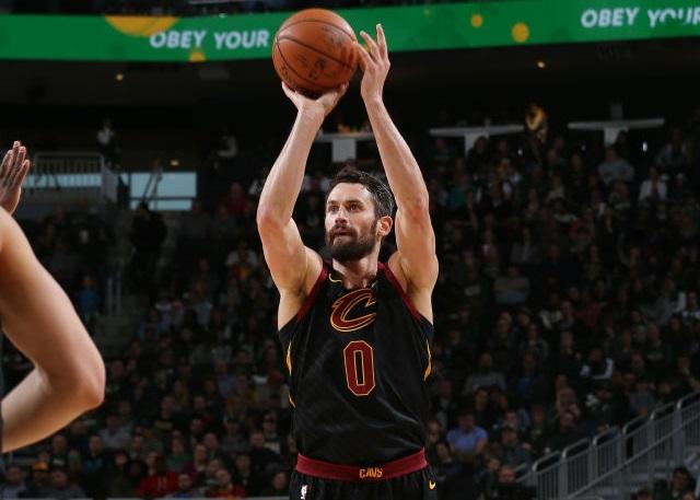 余名观众的 余名观众的