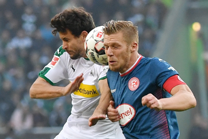 顶尖的足球 顶尖的足球