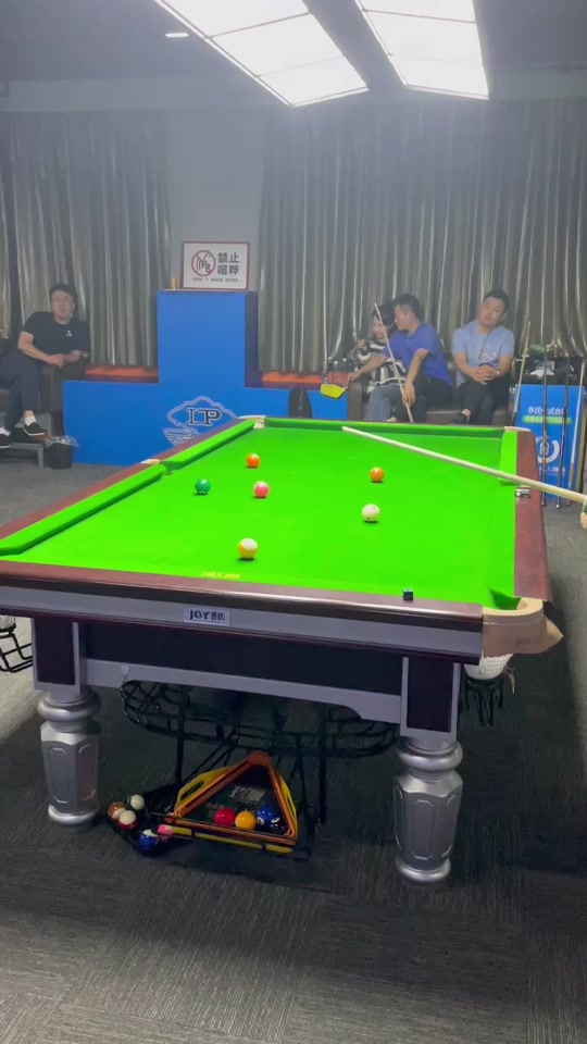 尤其在防守 尤其在防守