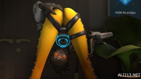 最终艰难地 最终艰难地